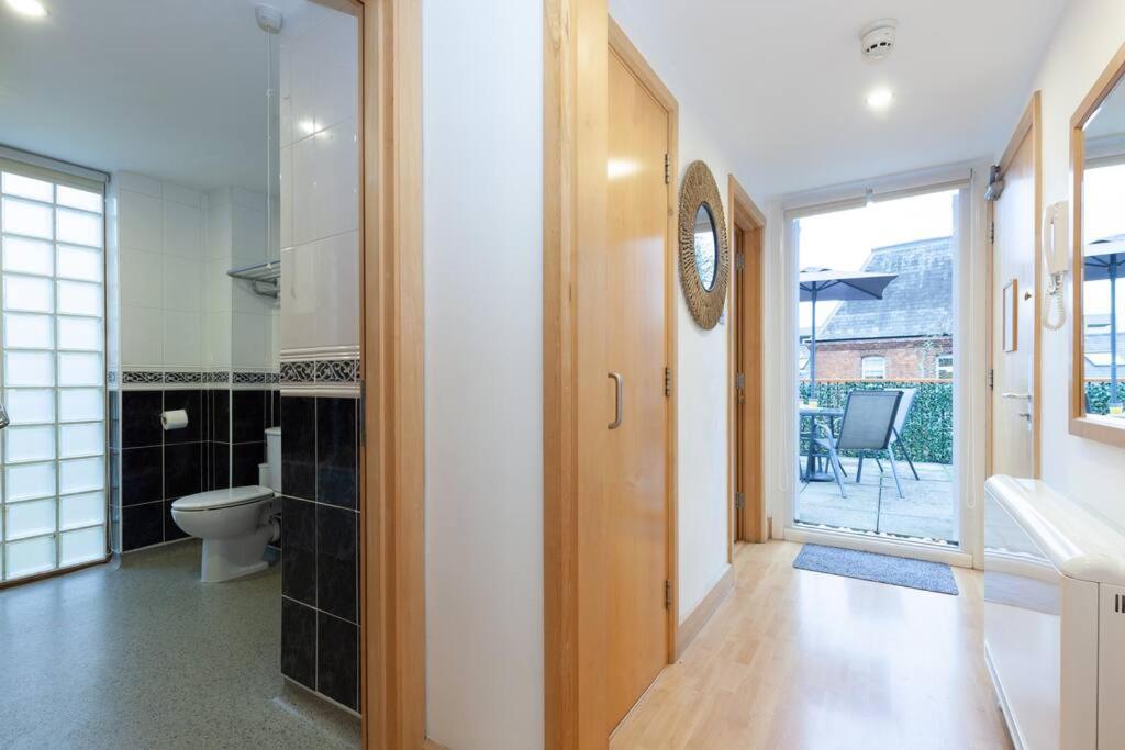 Apartment In The Heart Of The City Centre, Live Like A Local 牛津 外观 照片